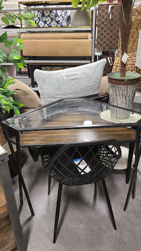 Macy's Furniture Clearance Center - Furniture Expertise at 155 Glen ...