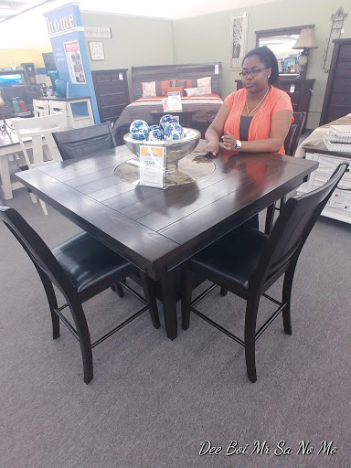 Furniture World Discount Warehouse - Furniture Expertise at 272 ...