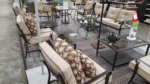Rooms To Go - Waterford Lakes - Furniture Expertise at 1500 N Alafaya ...