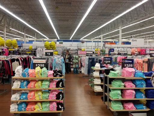 Rooms To Go - Waterford Lakes - Furniture Expertise at 1500 N Alafaya ...